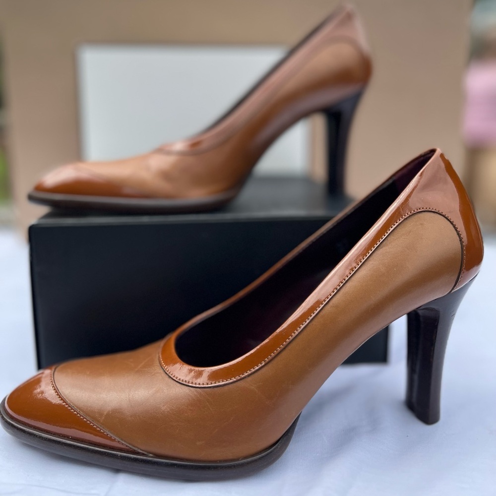 TOD's Patent Leather Cap Toe Dress Pumps Two Tone Brown  Italy